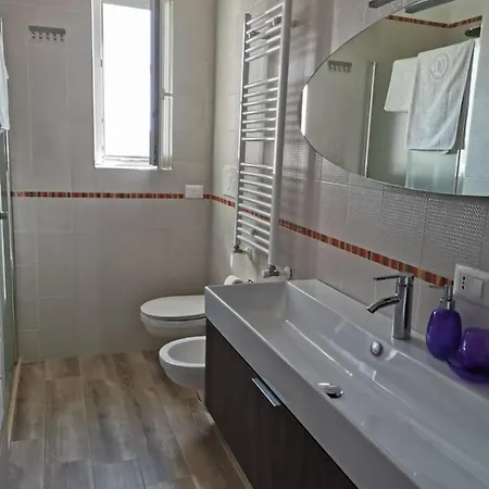 Le Torri 3* Сантерамо-ин-Колле