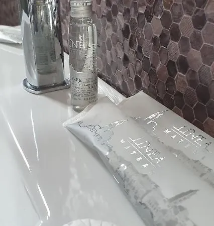 Le Torri 3* Сантерамо-ин-Колле